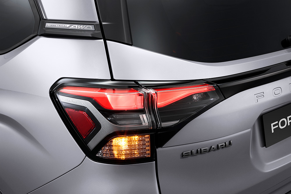Skulpterade LED-baklampor ger Forester ett distinkt och modernt utseende – synliga, snygga och säkra.