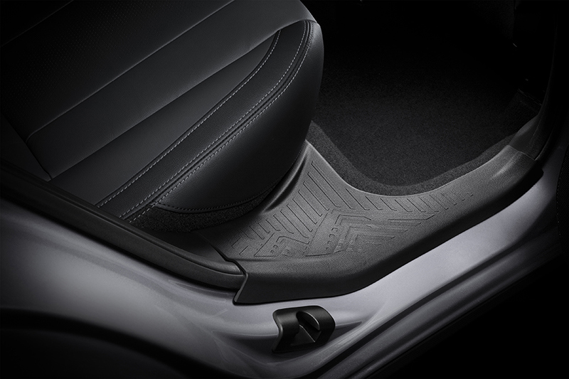 Snyggt utformat insteg till passagerarutrymmet i Subaru Crosstrek.