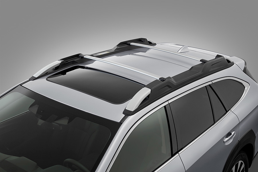 Subaru Outback Summit utrustad med öppningsbar sollucka – ett panoramaglastak som höjer komforten och förhöjer upplevelsen vid varje resa.